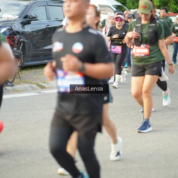 Runner Photo 3962376