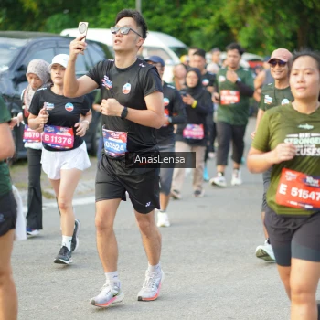 Runner Photo 3962381