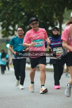 Runner Photo 3962387