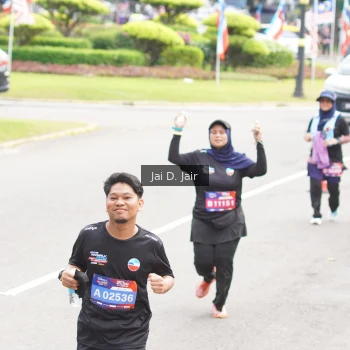 Runner Photo 3962391