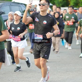 Runner Photo 3962408