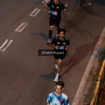 Runner Photo 3962425