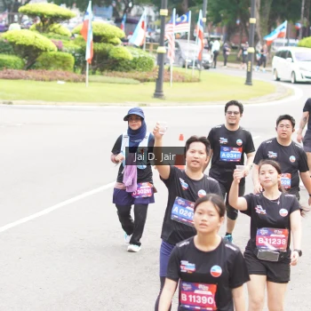 Runner Photo 3962436
