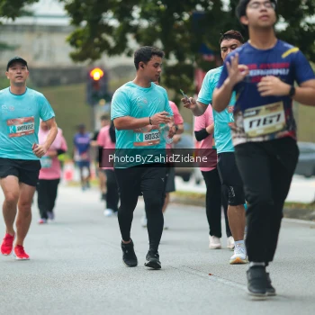 Runner Photo 3962487