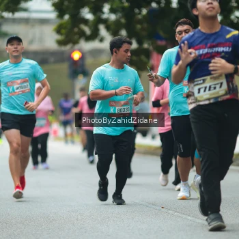 Runner Photo 3962496