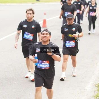 Runner Photo 3962524