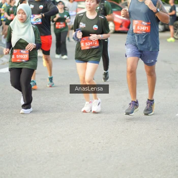 Runner Photo 3962536