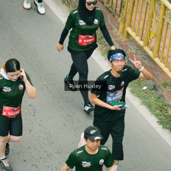 Runner Photo 3962542
