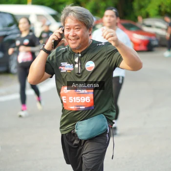 Runner Photo 3962611