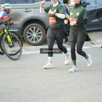 Runner Photo 3962626