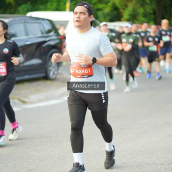 Runner Photo 3962629