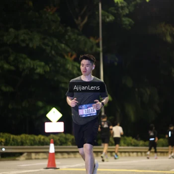 Runner Photo 3962635