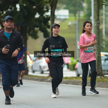 Runner Photo 3962688