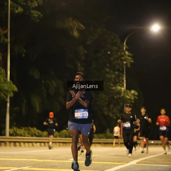 Runner Photo 3962693