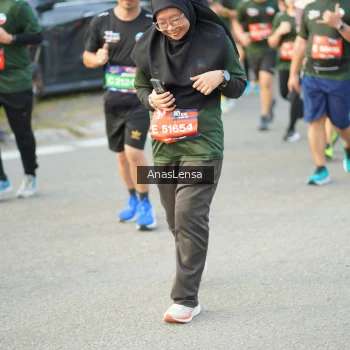 Runner Photo 3962708
