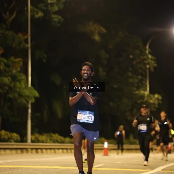 Runner Photo 3962710