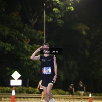 Runner Photo 3962713