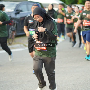 Runner Photo 3962722