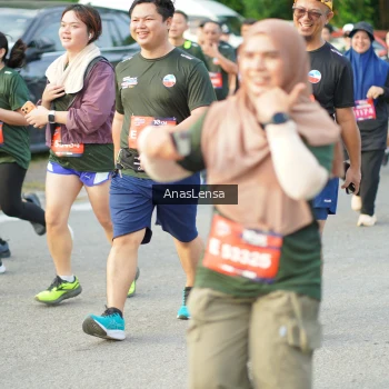 Runner Photo 3962749