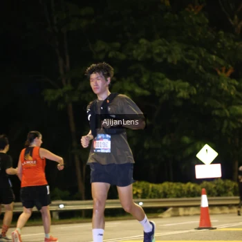 Runner Photo 3962760