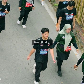 Runner Photo 3962794