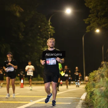 Runner Photo 3962798