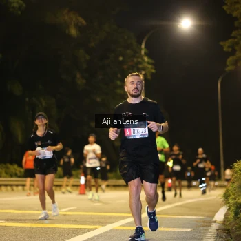 Runner Photo 3962802