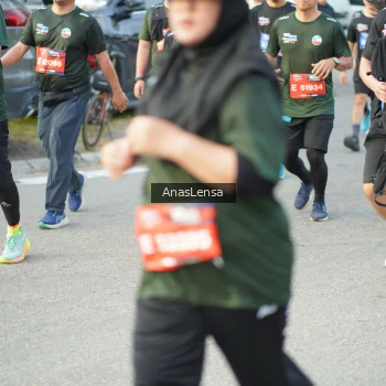 Runner Photo 3962843