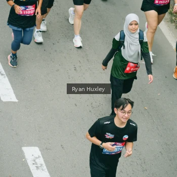 Runner Photo 3962871