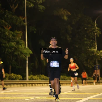 Runner Photo 3962872