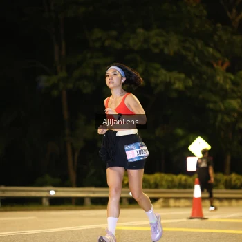 Runner Photo 3962890