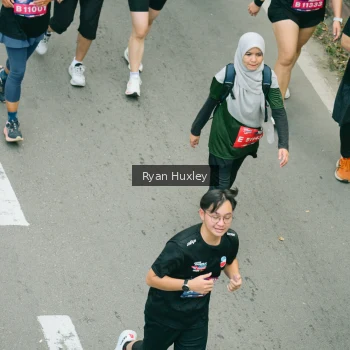 Runner Photo 3962892