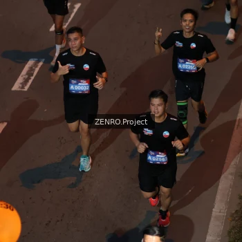 Runner Photo 3962915