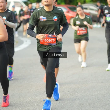 Runner Photo 3962971