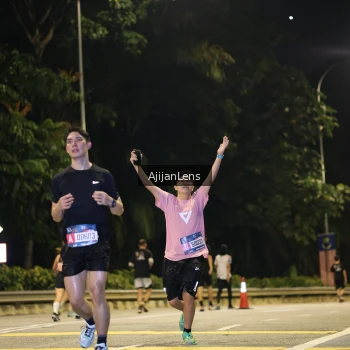 Runner Photo 3962977