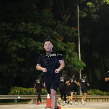 Runner Photo 3963011