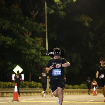 Runner Photo 3963013