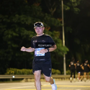 Runner Photo 3963031