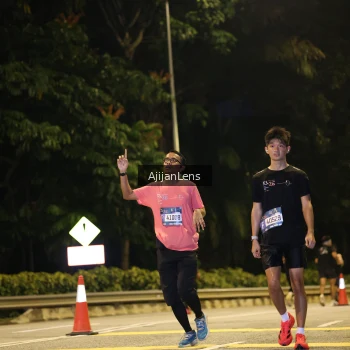 Runner Photo 3963034