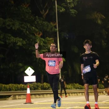 Runner Photo 3963035