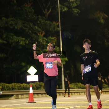 Runner Photo 3963043