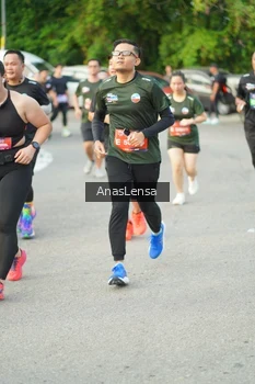 Runner Photo 3963105