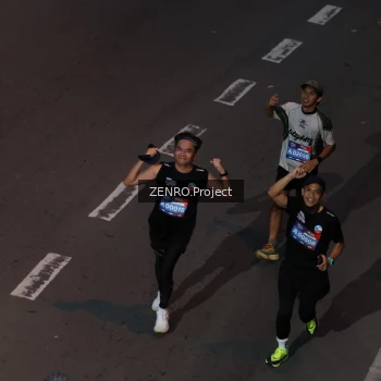 Runner Photo 3963146