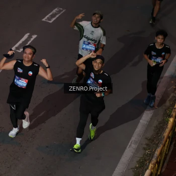 Runner Photo 3963159