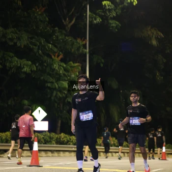 Runner Photo 3963173