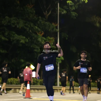 Runner Photo 3963174
