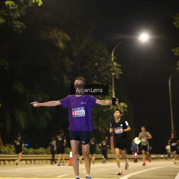Runner Photo 3963194