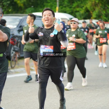 Runner Photo 3963250