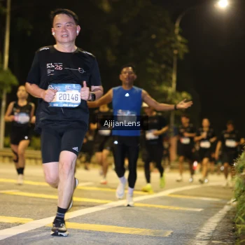 Runner Photo 3963333