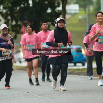 Runner Photo 3963342